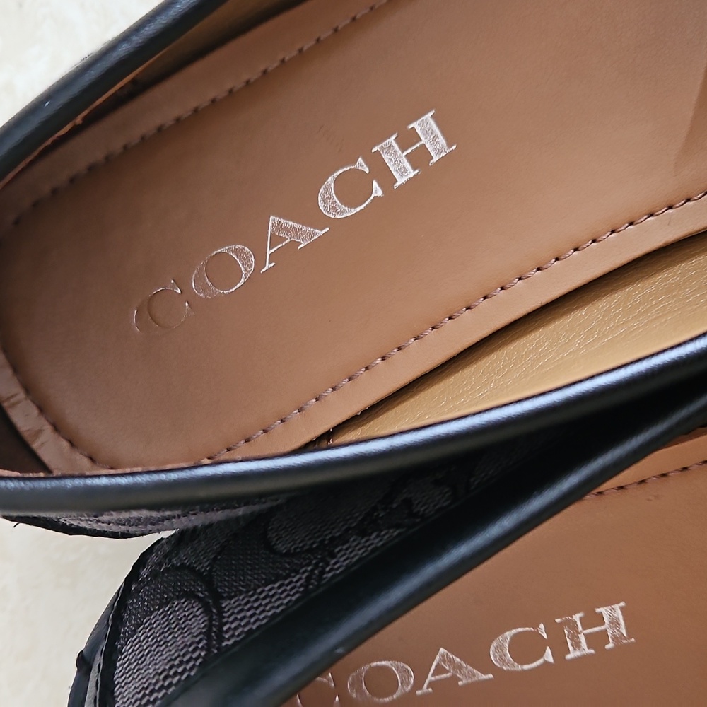 Coach "Olive" Signature Monogram Loafers. Size 8B. - Picture 8 of 12